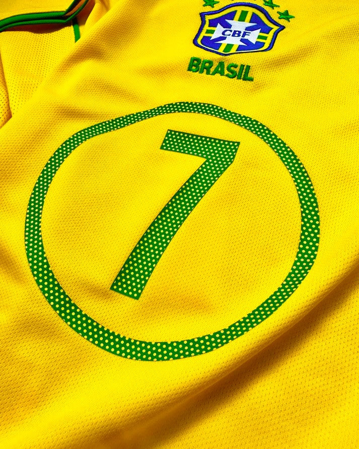 ADRIANO 2004-05 (Bra) 