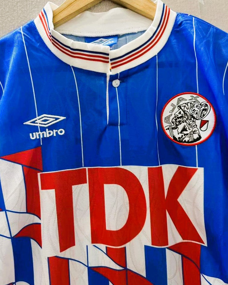 BERGKAMP DENNIS 1990-91 (The Hague)