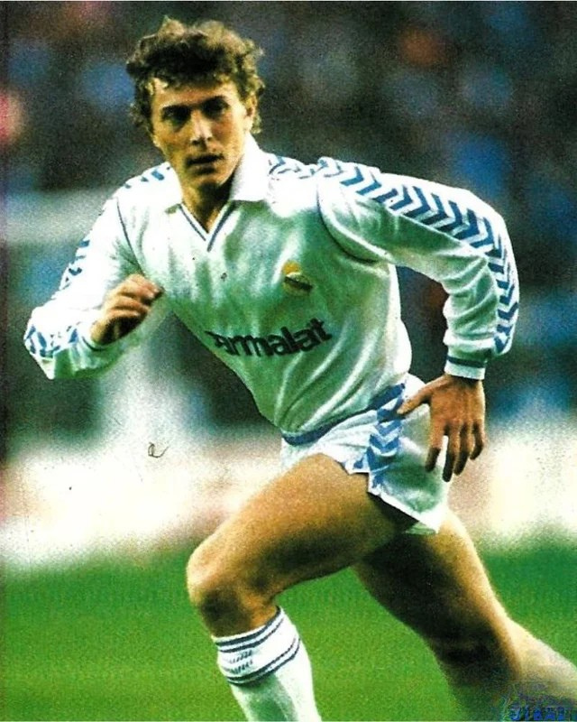 EMILIO BUTRAGUEÑO 1988-89 (REAL M)