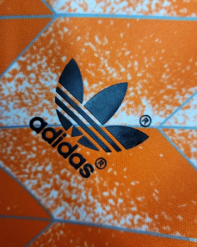 VAN BASTEN MARCO 1988-89 (Neth)