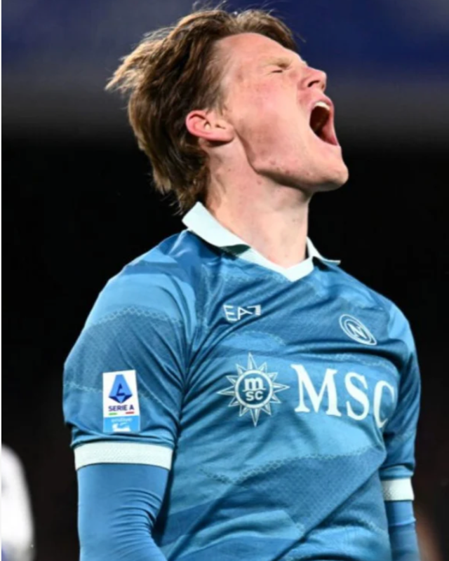 SCOTT MC TOMINAY 2024-25 (NAP)