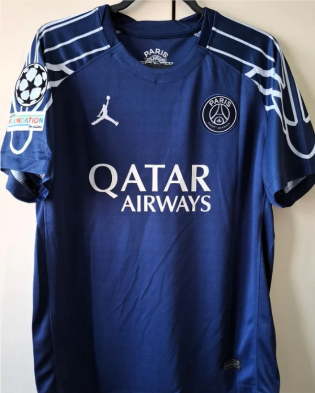 KVICHA KVARATSKHELIA 2024-25 (PSG)