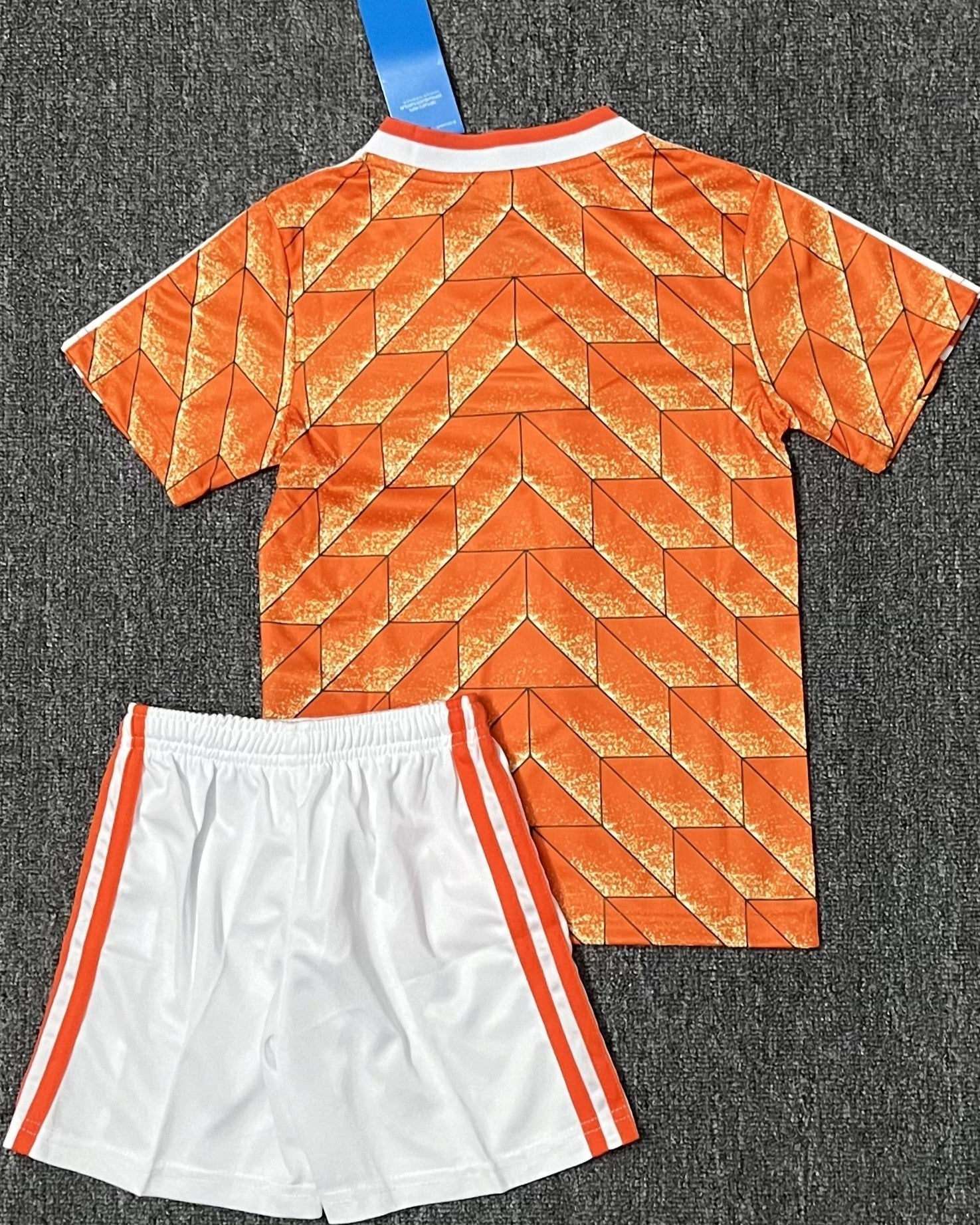 NETHERLANDS kid kit