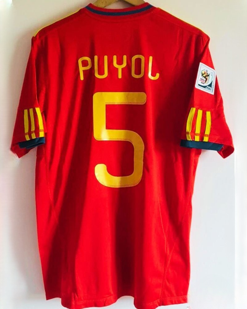 PUYOL CARLES 2010-11 (Spa)