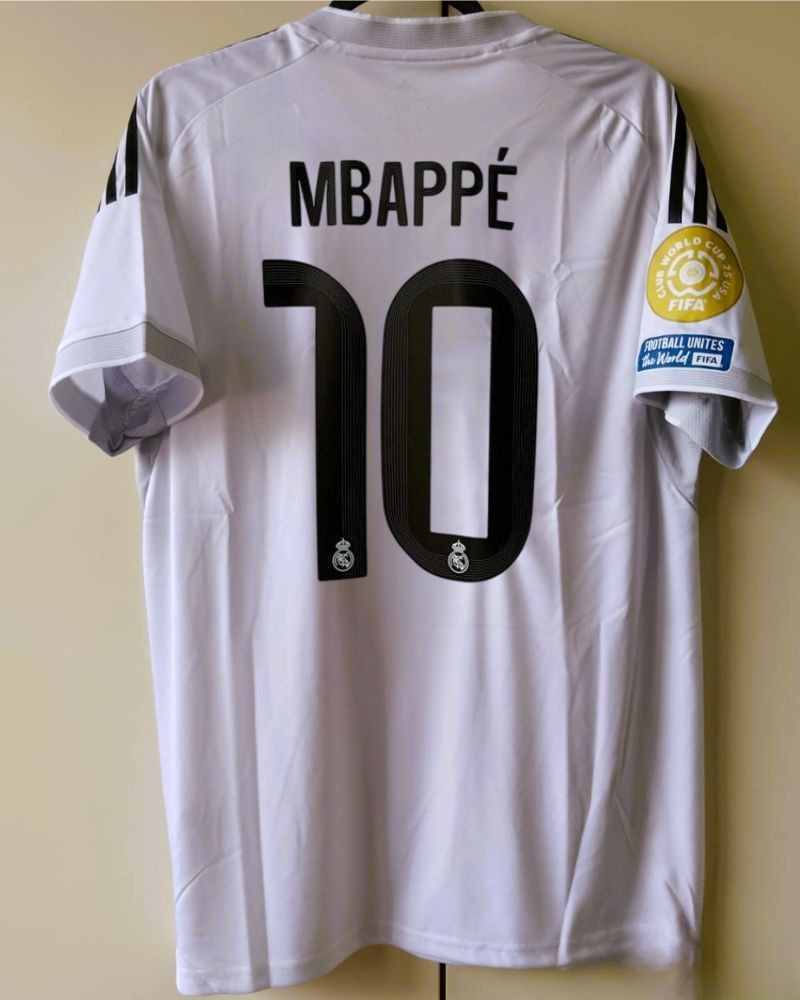 MBAPPE' KYLIAN 2025-26 (Real M)
