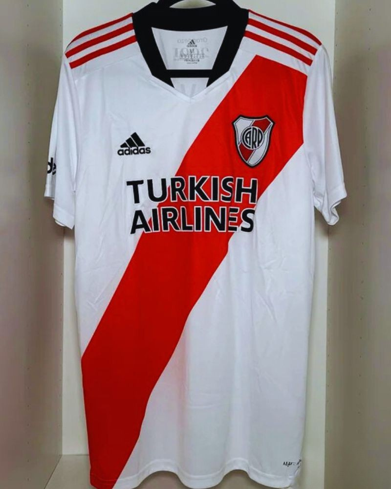 ALVAREZ JULIAN 2021-22 (Rev)