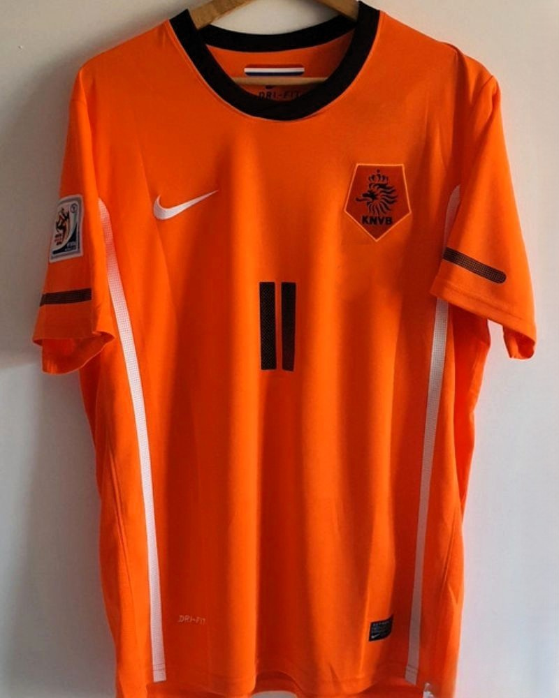 ROBBEN ARJEN 2010-11 (Hol)