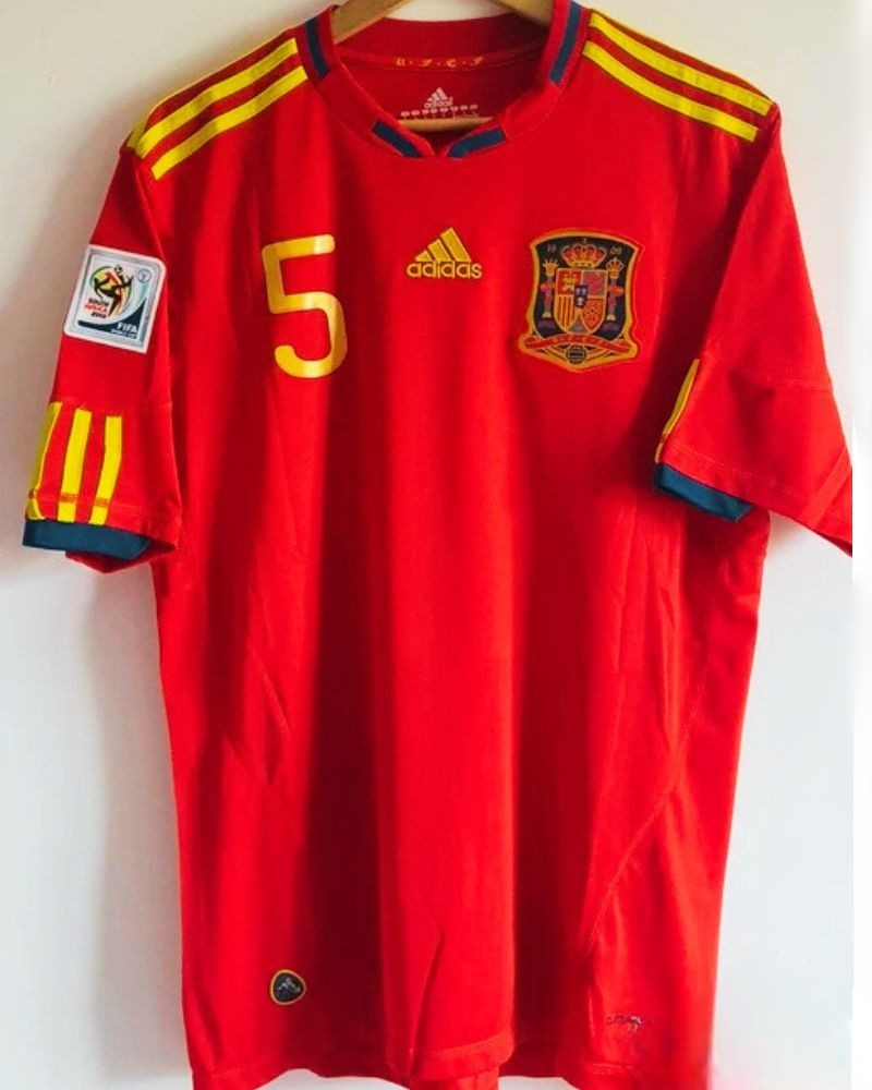 PUYOL CARLES 2010-11 (Spa)