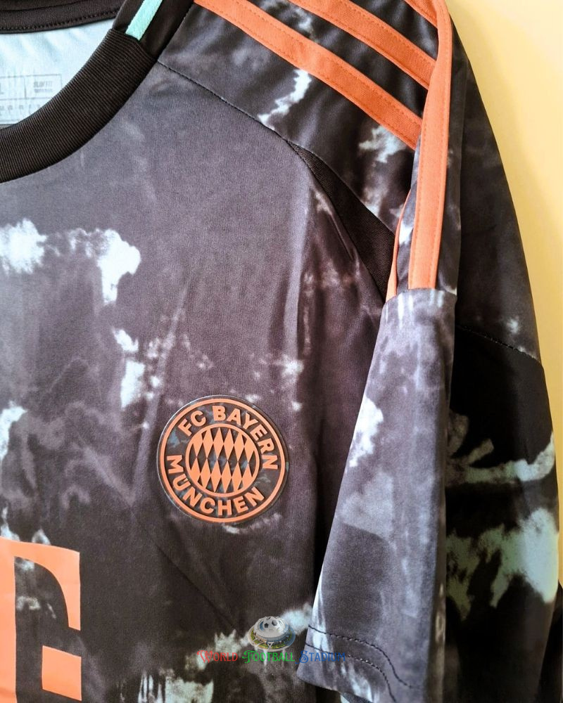 KANE HARRY 2024-25 (Bay M)