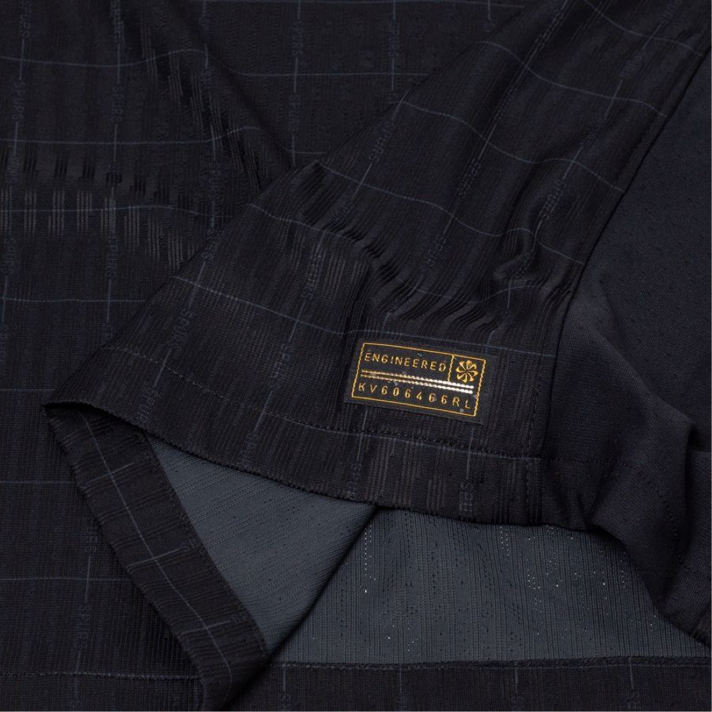 2025-26 Tottenham Hotspur 3.a