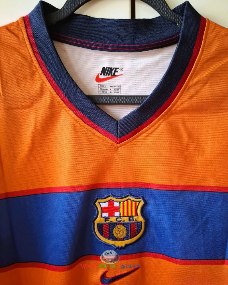 FIGO LUIS 1999-00 (Bar)