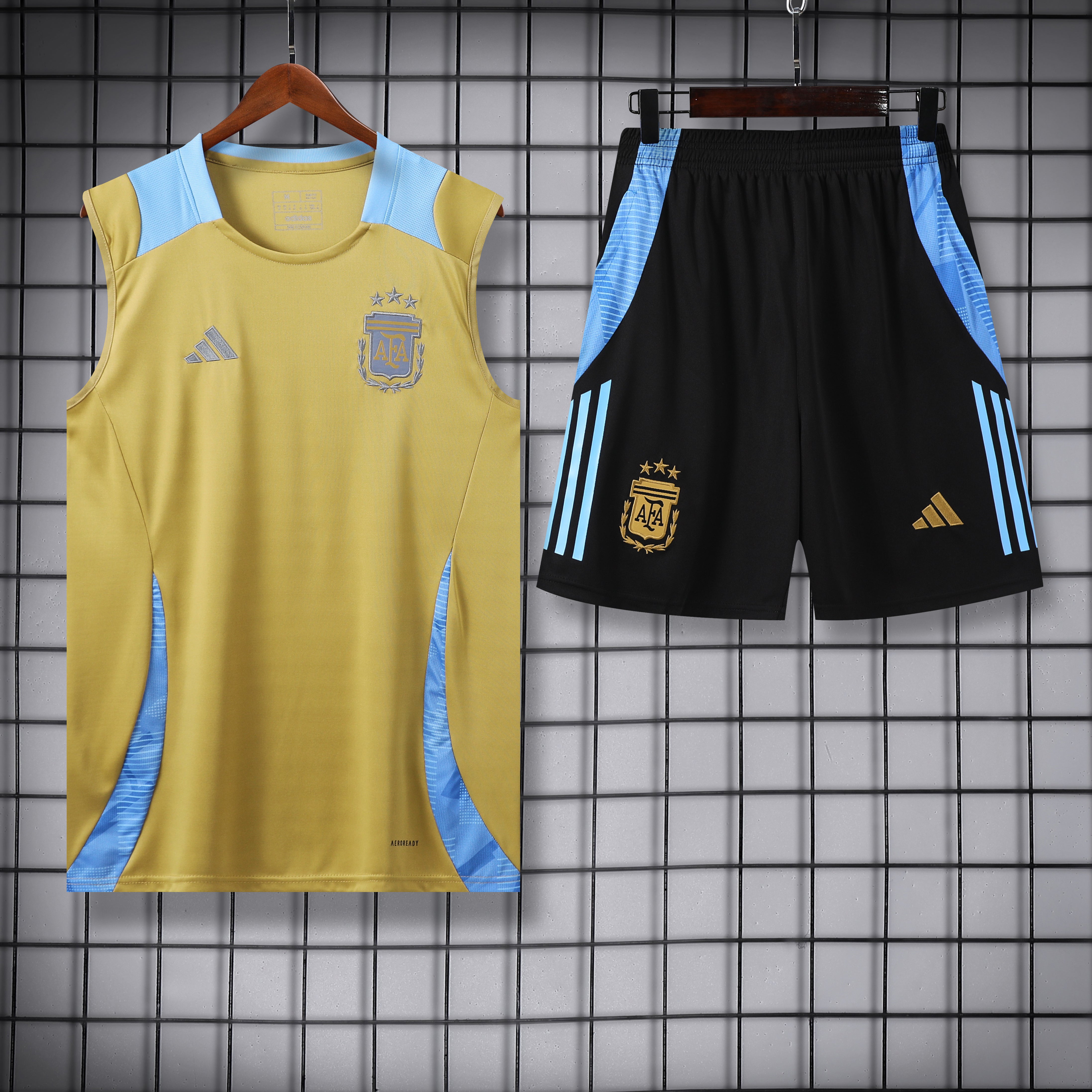 TANK TOP + SHORTS ARGENTINA