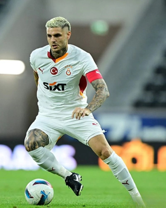 MAURO ICARDI 2024-25 (GAL)