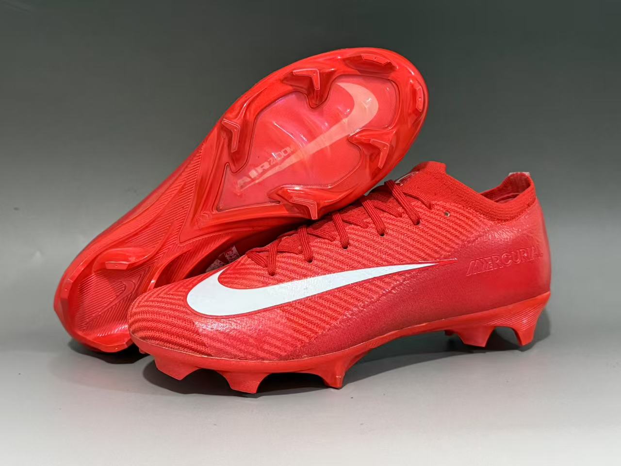 Mercurial Air Zoom Low Cut Soccer Cleats
