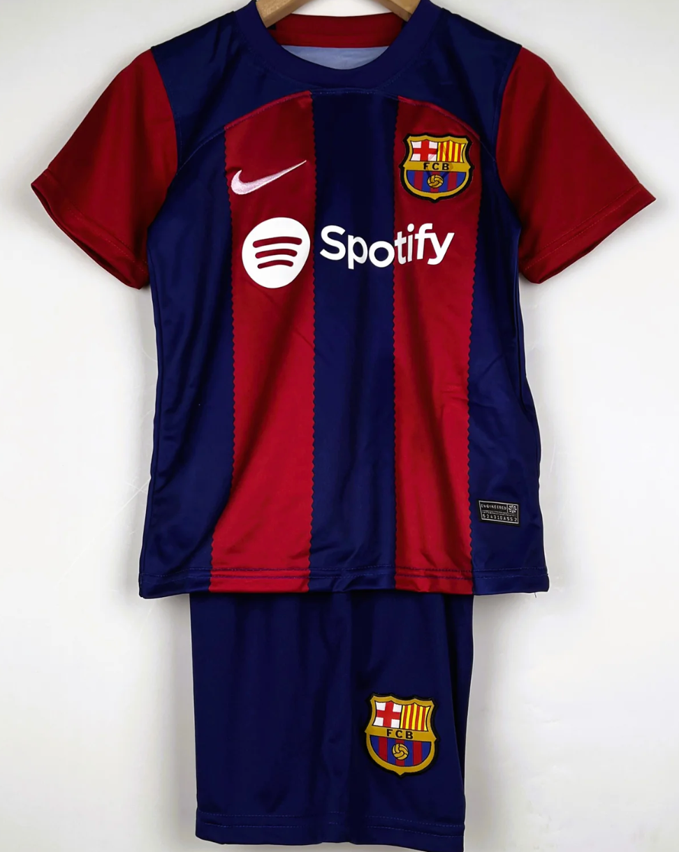 BARCELONA Kid Kit
