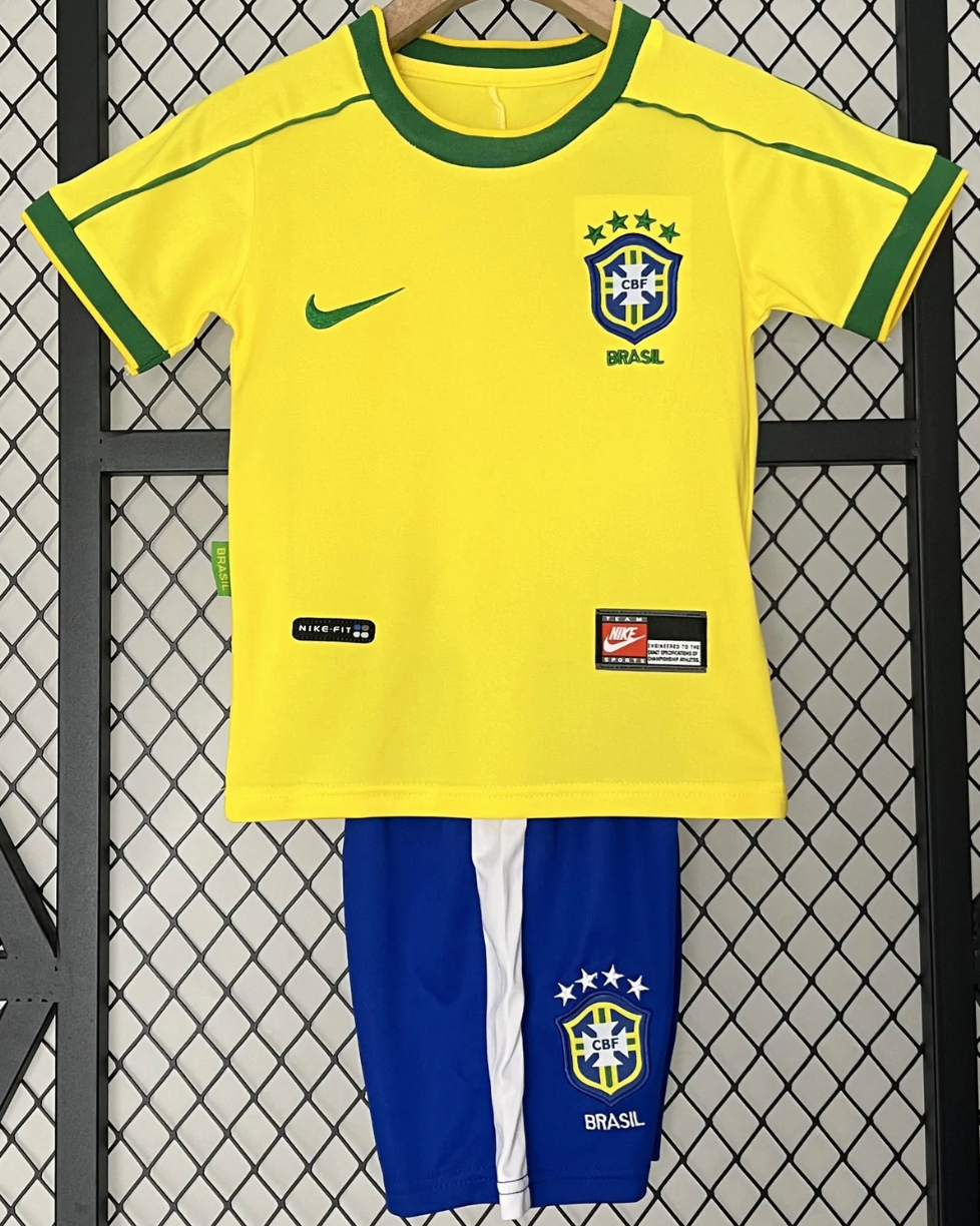 BRAZIL Kid Kit