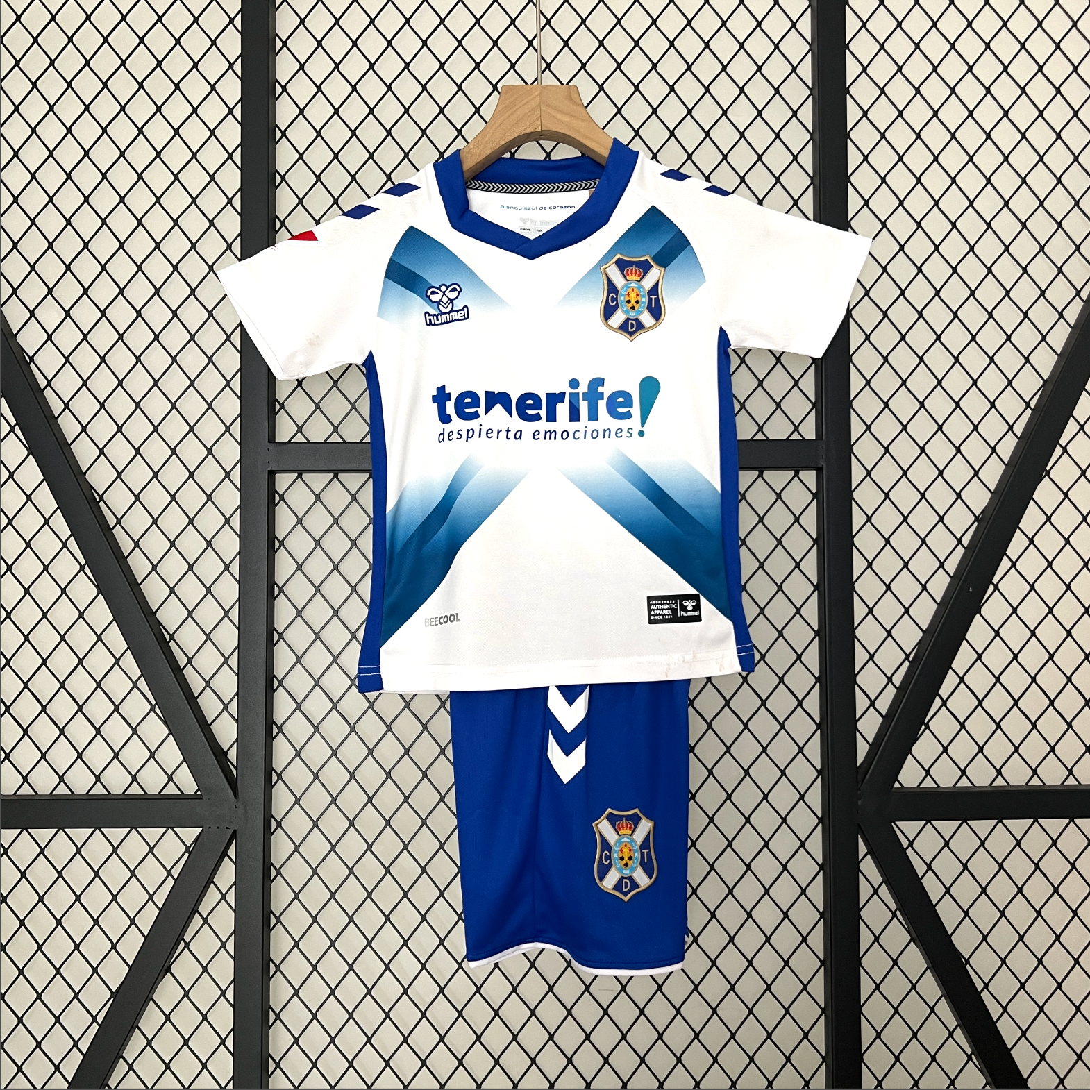 TENERIFE kid kit