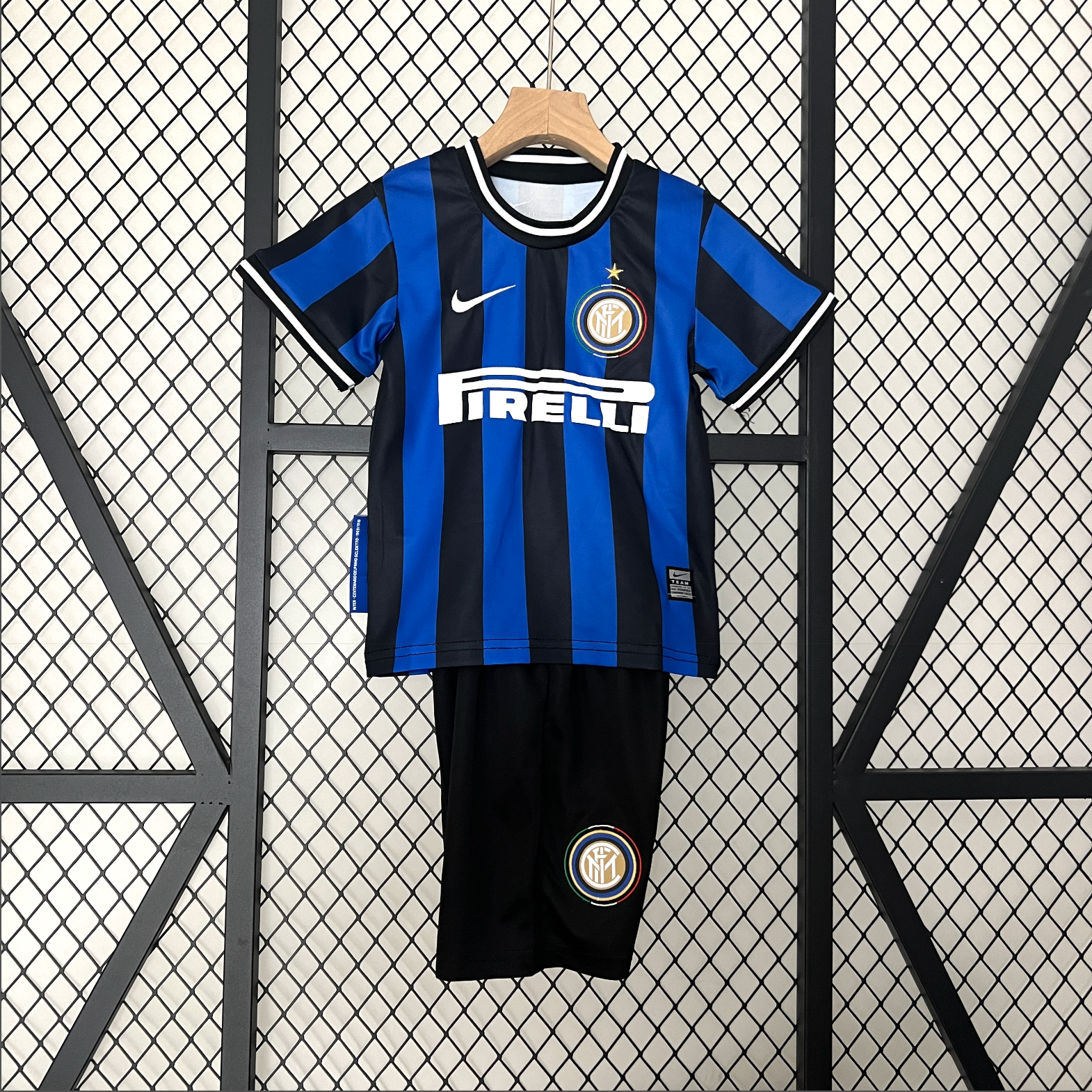INTER kid kit