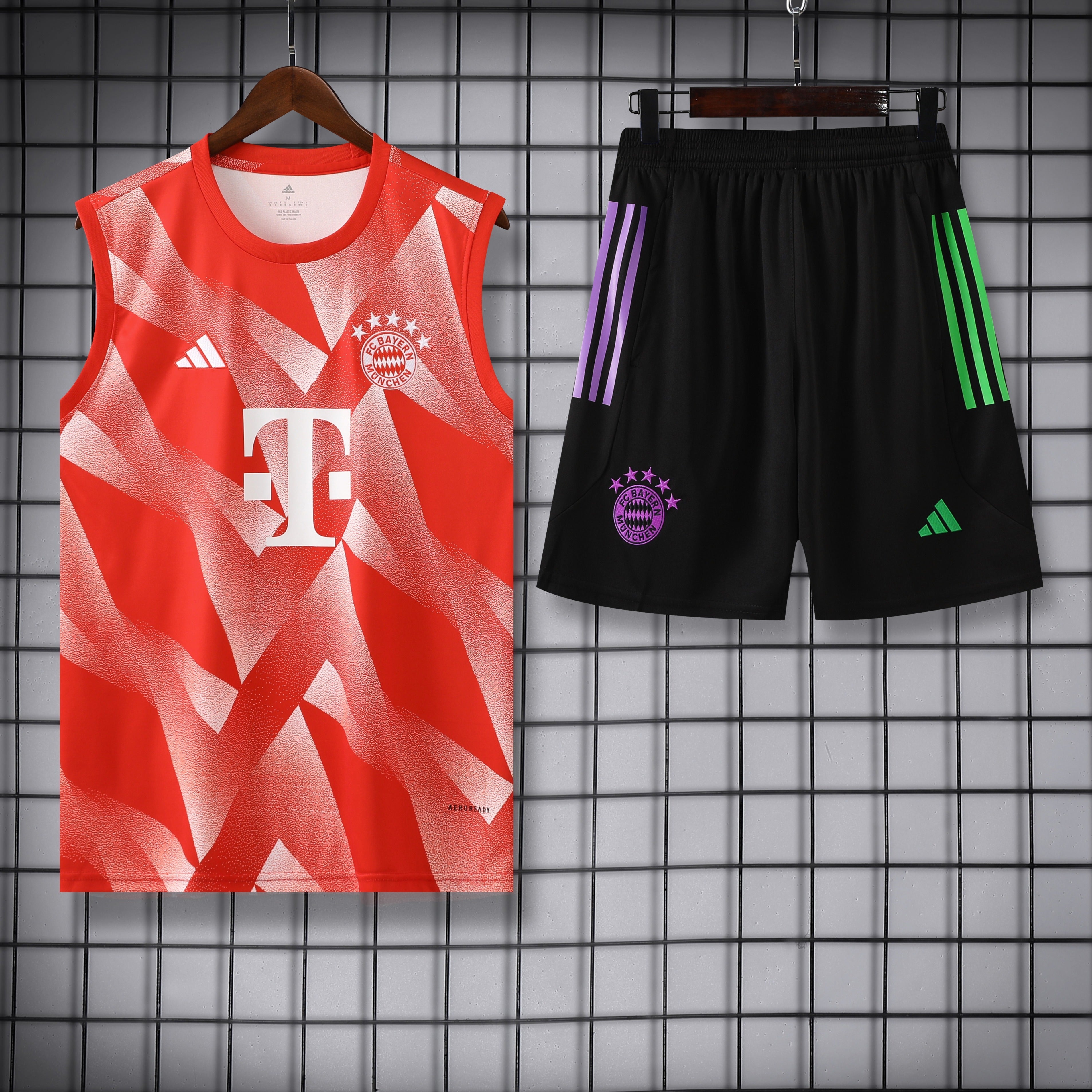TANK TOP + SHORTS BAYERN MUNICH