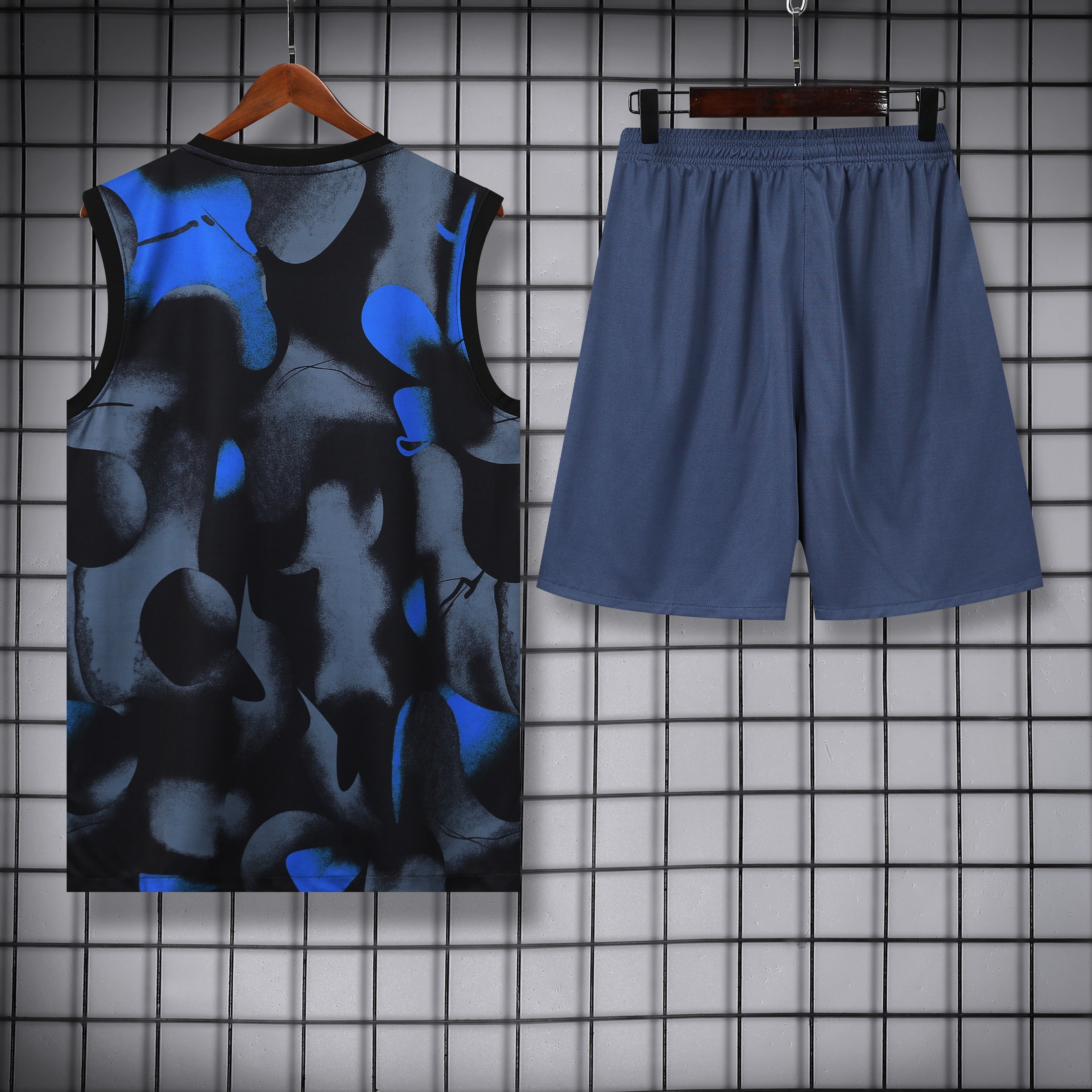 TANK TOP + SHORTS INTER