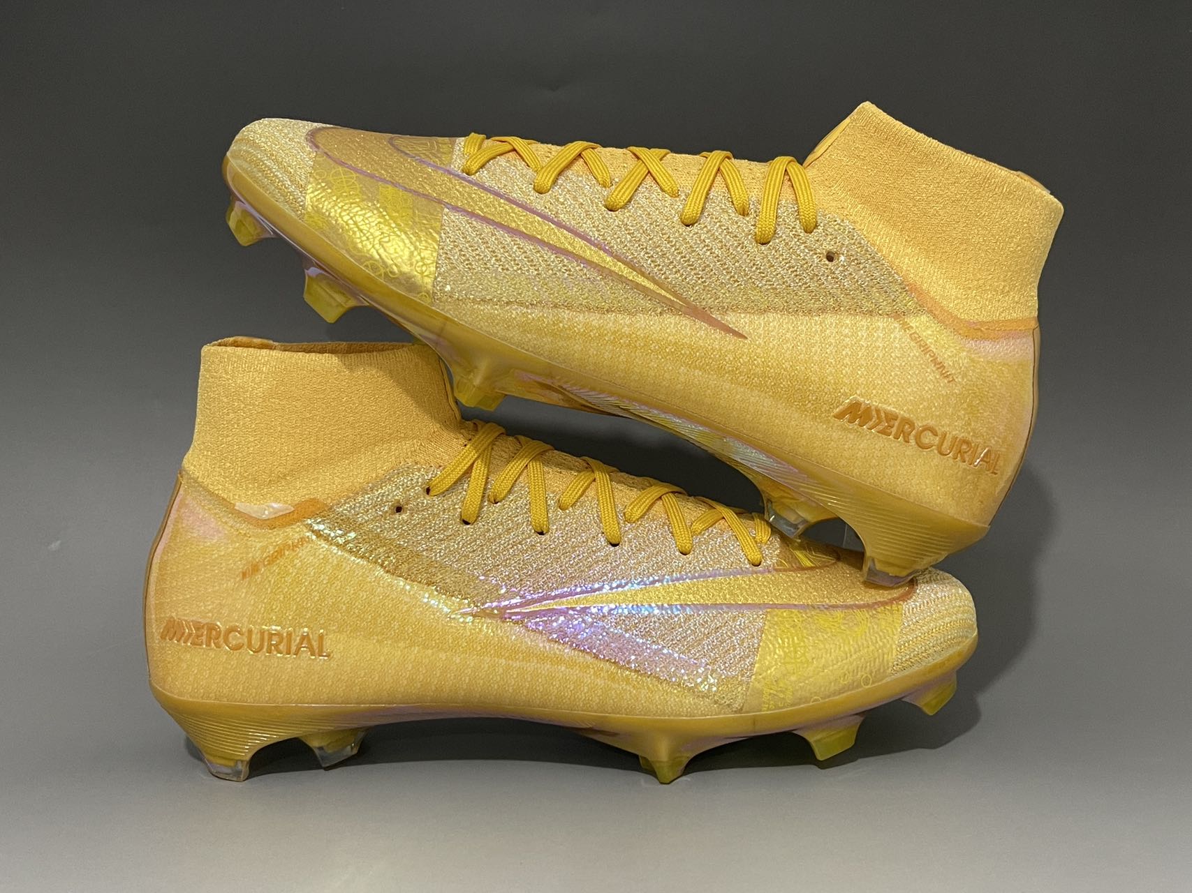 Mercurial Air Zoom Gold High Cut