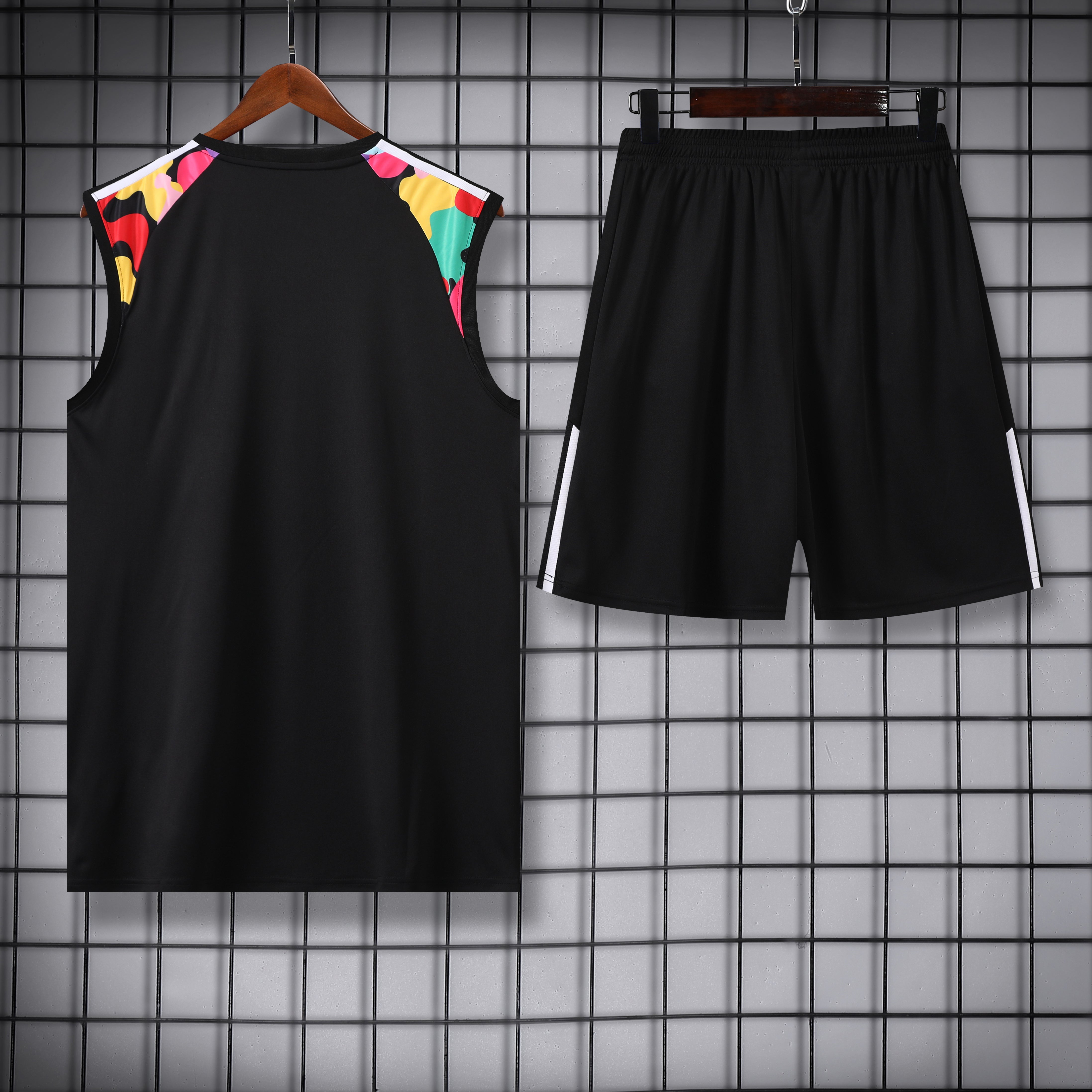 TANK TOP + SHORTS MANCHESTER UNITED