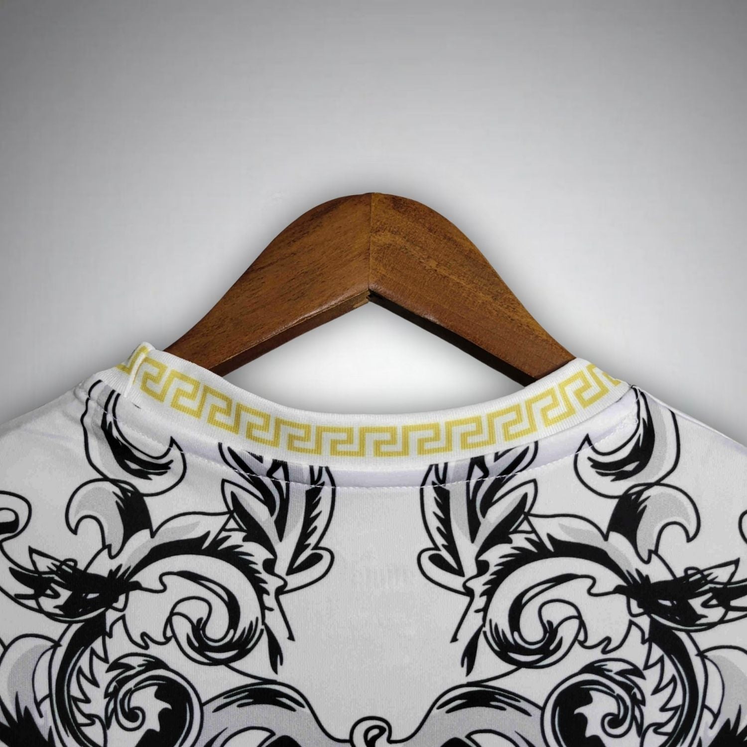 Italy "Versace" Premium White Kit